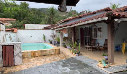 Casa com 3 dormitórios à venda, 131 m² por R$ 650.000,00 - Serra Grande - Niterói/RJ