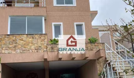 PALM HILLS C/4 SUÍTES E ESPAÇO GOURMET