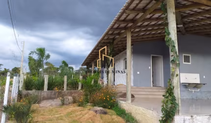 Chácara á venda com 02 quartos e piscina, terreno 2000m² em Itatiaiuçu MG!