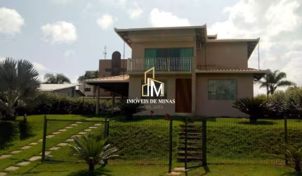 Casa de condomínio á venda 1000m², com 04 quartos sendo 01 suíte em Igarapé MG!