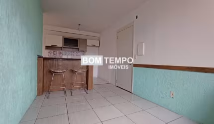 Apartamento 2 dormitórios/Quartos com Garagem.