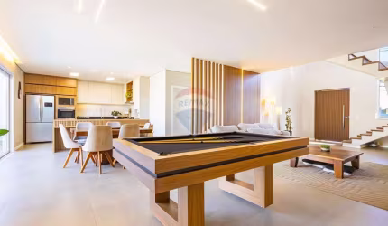 Sobrado 4 quartos, suíte, 324m²  em Cachoeirinha bairro Central Park.