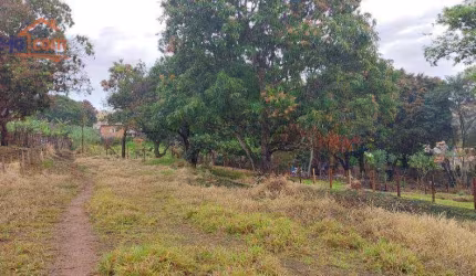 Terreno à venda no Parque Novo Horizonte - São José dos Campos/SP com 1556 m²