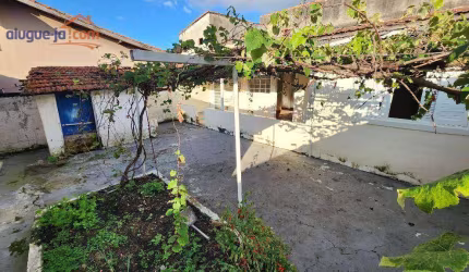 Casa à venda na Vila Ester, em São José dos Campos, SP com 145 m²