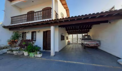 Sobrado à venda, 147 m² por R$ 480.000,00 - Jardim Jacinto - Jacareí/SP