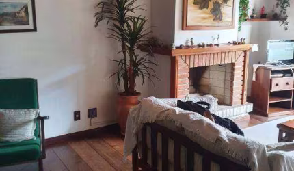 Apartamento à venda na Vila Inglesa - Campos do Jordão/SP com 185 m²