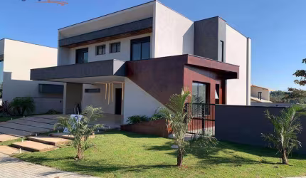 Casa à venda no Condomínio Residencial Colinas do Paratehy em São José dos Campos/SP com  400 m²