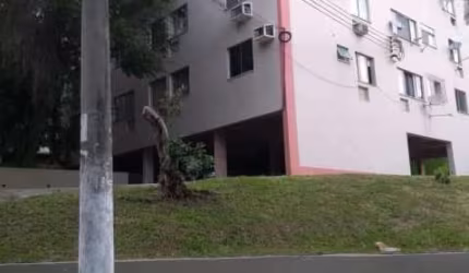 Apartamento com 2 quartos à venda na Rua Paulo Moreira da Silva, Taquara, Rio de Janeiro, 50 m2 por R$ 180.000
