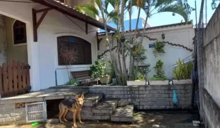 Casa com 4 quartos à venda na Rua Mimosa, Curicica, Rio de Janeiro, 454 m2 por R$ 675.000