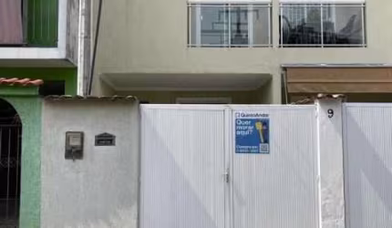 Casa em condomínio fechado com 2 quartos à venda na Rua Caçu, Taquara, Rio de Janeiro, 90 m2 por R$ 430.000