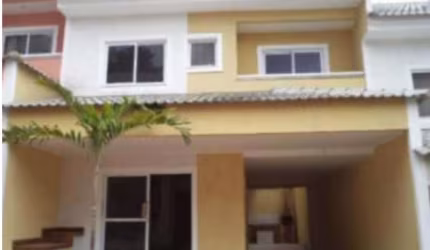 Casa em condomínio fechado com 4 quartos à venda na Rua Francisca Sales, Freguesia (Jacarepaguá), Rio de Janeiro, 195 m2 por R$ 820.000
