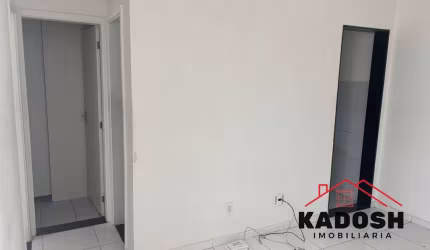 Apartamento à venda na Rua Nova: 2 quartos, sala, banheiro, 1 vaga de garagem, 70m² - Feira de Santana-BA!