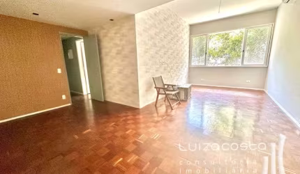 Apartamento silencioso com vista verde