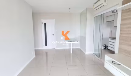Apartamento no Manhattan Square - 60 m² - Varanda - Armários - 1 Vaga de Garagem
