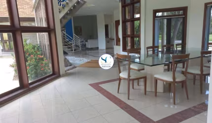 Casa à venda em condomínio no Jardim Acapulco - Guarujá