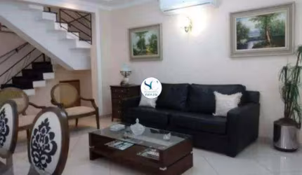 Casa para venda com 200 m² ,no bairro do Campo Grande em Santos/SP