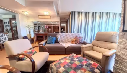 Apartamento com 4 (quatro) dormitórios, sendo 3 deles suítes e duas vagas na garagem no Centro Histórico de Porto Alegre. &lt;BR&gt;Imóvel em rua plana e silenciosa próximo da Nova Orla do Guaíba, edi