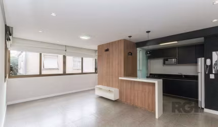 Apartamento à venda localizado na Rua General João Telles, no bairro Bom Fim em Porto Alegre. Este imóvel conta com área construída de 70m², oferecendo 2 quartos, sendo 1 suíte, 1 banheiro e 1 vaga de