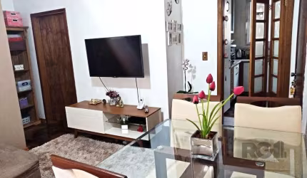 APARTAMENTO DE 1 DORMITÓRIO - CAMAQUÃ - PORTO ALEGRE - RS  &lt;BR&gt;  &lt;BR&gt;*Apartamento Térreo em Condomínio Fechado - Camaquã*&lt;BR&gt;&lt;BR&gt;Este charmoso apartamento térreo está localizad