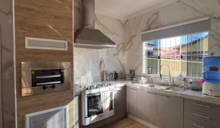 Casa com 3 dormitórios  253 m² no Jardim Paraíso