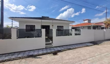 Casa em alvenaria PALHOÇA - SC