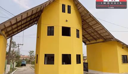 casa em condomínio, 4 quartos, 2 vagas, piscina.