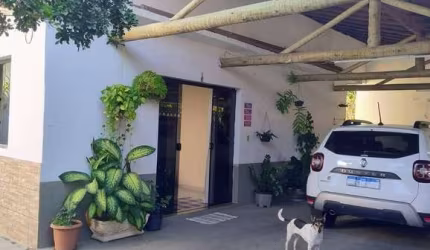 Excelente casa na Estação