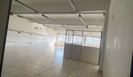 PRÉDIO COMERCIAL COM 4 PAVIMENTOS NO TATUAPÉ