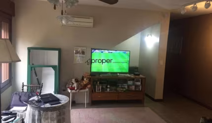 Sobrado com 4 dormitórios à venda, 270 m² por R$ 900.000,00 - Areal - Pelotas/RS