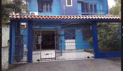 Sobrado com 2 dormitórios à venda, 177 m² por R$ 530.000,00 - Fragata - Pelotas/