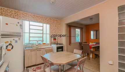 Sobrado com 4 dormitórios à venda, 230 m² no Areal - Pelotas/RS