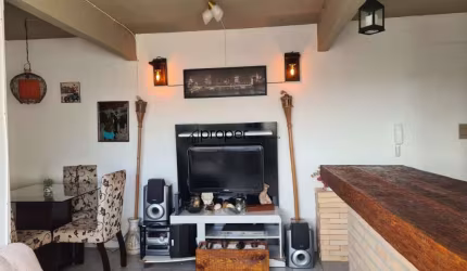 Apartamento mobiliado com 2 dormitórios no Centro - Pelotas/RS