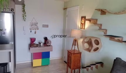 Apartamento com 2 dormitórios à venda, 54,19m² por R$ 140.000 - Sítio Floresta