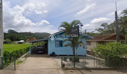 Casa com 1 quarto à venda na Major Soares Do Nascimento De Assis, 1886, São Francisco, Santo Amaro da Imperatriz, 70 m2 por R$ 299.000