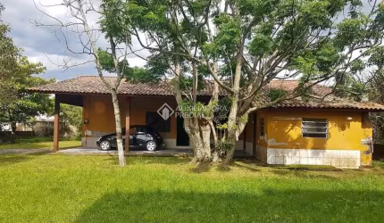 Casa com 5 quartos à venda na Rua Morumbi, 173, Praia do Sonho, Palhoça, 140 m2 por R$ 690.000