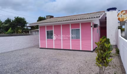 Casa com 2 quartos à venda na Rua Tradição, 8, Pinheira, Palhoça, 70 m2 por R$ 420.000