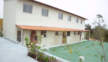 Chácara com 2 dormitórios à venda, 1000 m² por R$ 600.000,00 - Cézar de Souza - Mogi das Cruzes/SP
