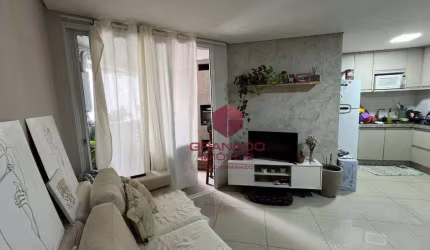Apartamento com 3 dormitórios à venda, 74 m² por R$ 620.000,00 - Centro - Maringá/PR