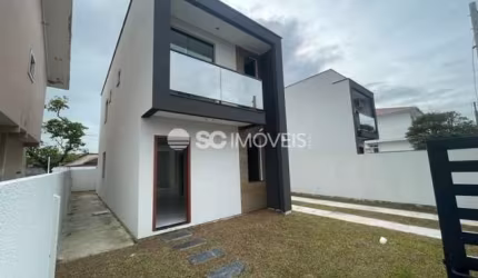 Casa com 3 quartos à venda no Ingleses, Florianópolis  por R$ 520.000