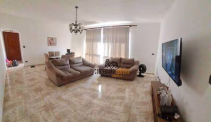 Amplo Apartamento de 2 Dormitórios no Bairro do Embaré!