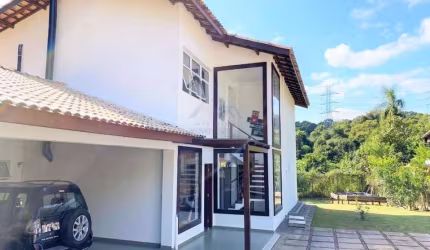 Sobrado para Venda em Cotia, Granja Viana II, 3 dormitórios, 3 suítes, 5 banheiros, 6 vagas