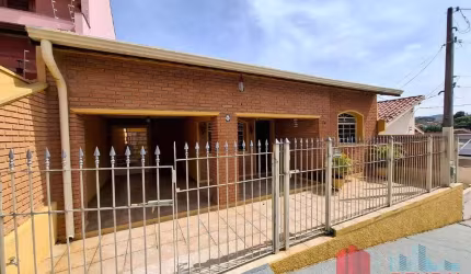 Casa Térrea a venda no Centro de Vinhedo/SP