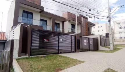 Sobrados a venda no Capão Raso Curitiba
