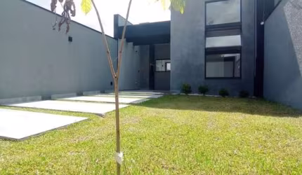 Casa com ótimo projeto no Bairro Nações