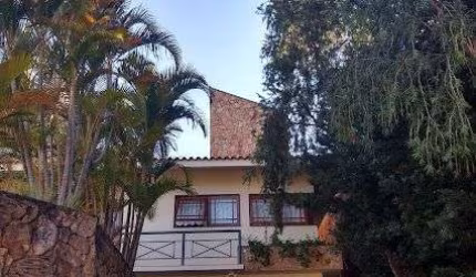 Casa com 4 dormitórios à venda, 540 m² por R$ 2.800.000,00 - Vila Santista - Atibaia/SP