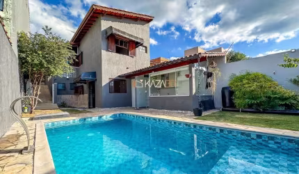 Casa com 3 dormitórios à venda, 239 m² por R$ 1.200.000,00 - Jardim Santa Bárbara - Atibaia/SP