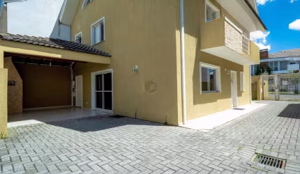 Moderno triplex no Atúba - J8 Imóveis