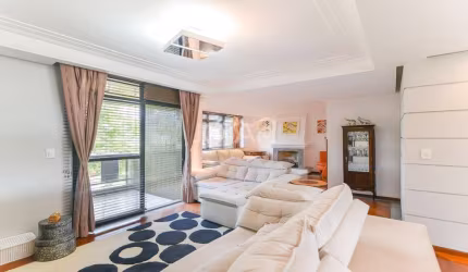 Apartamento no Alto da Glória, 4 quartos e 3 vagas