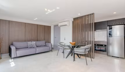 Apartamento mobiliado com 1 quarto no Batel - J8