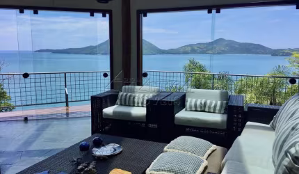 Casa de Condomínio com 4 dorms, Ponta das Toninhas, Ubatuba - R$ 4.25 mi, Cod: 3795